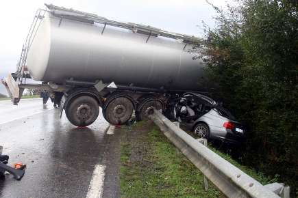 CONTRE ACCIDENT